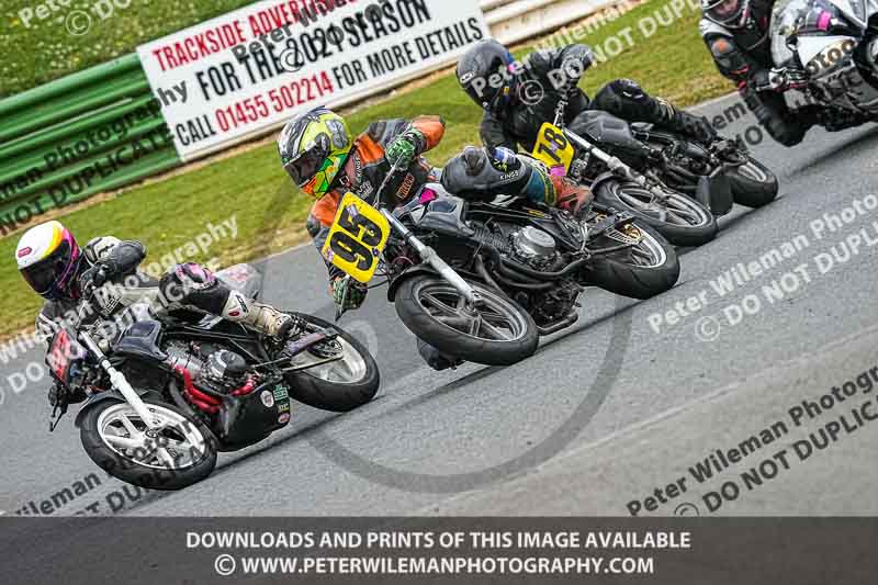 enduro digital images;event digital images;eventdigitalimages;mallory park;mallory park photographs;mallory park trackday;mallory park trackday photographs;no limits trackdays;peter wileman photography;racing digital images;trackday digital images;trackday photos